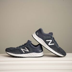 New Balance Women's Fresh Foam Arishi V3 Running Shoe Pearl Shimmer Women Sz 10